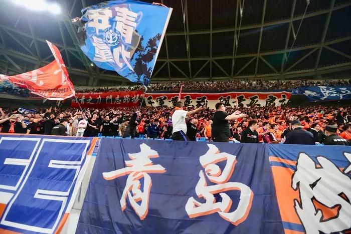 这时，叶辰转过身，看着苏若离，淡淡道：若离，我知道你关心苏守道，毕竟他是你父亲，我可以理解，不过我现在就可以明确告诉你，如果苏守道真和我父母的死有关系，我一定会亲手杀了他。